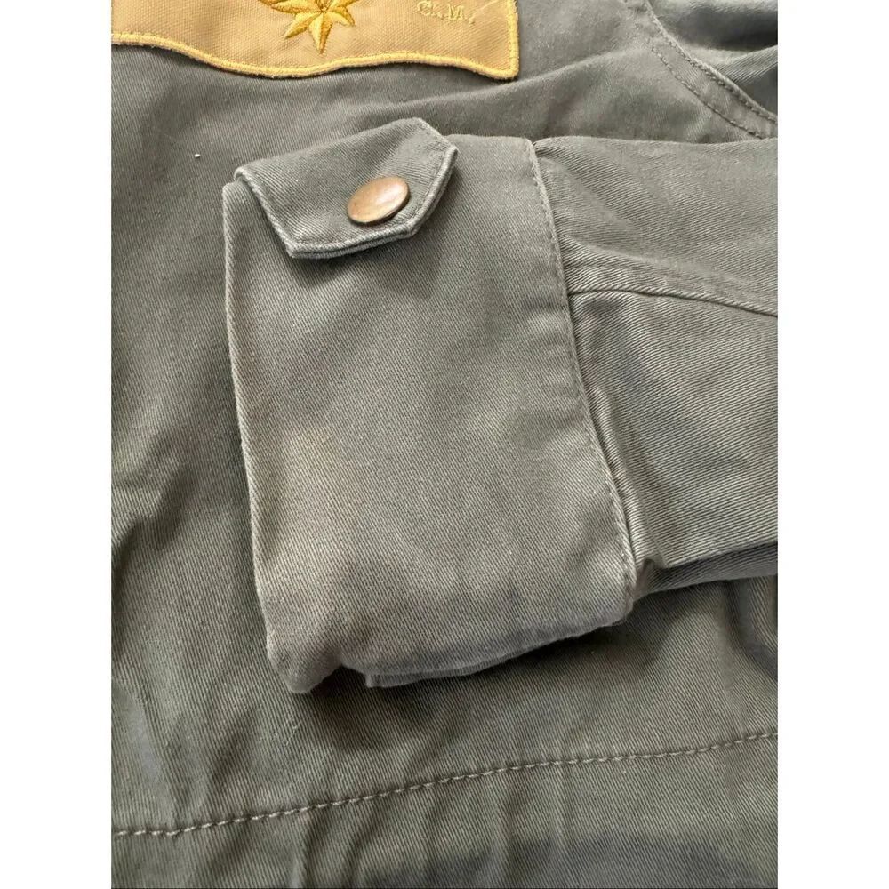 Captain Marvel Jacket Size Small - Picture 7 of 7